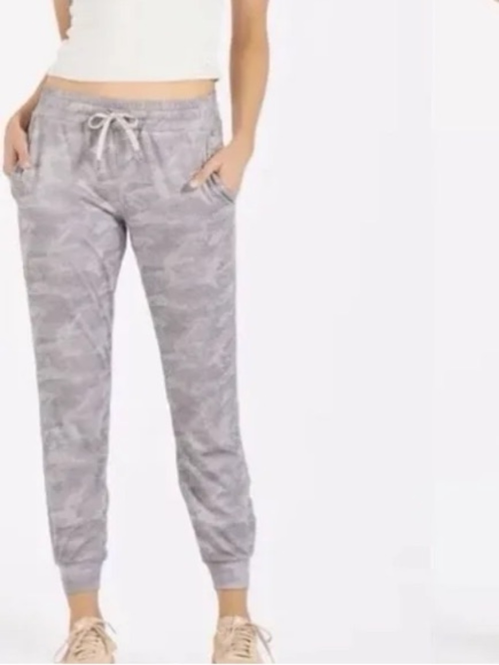 Vuori Performance Jogger - Pale Heather Camo - Size Medium